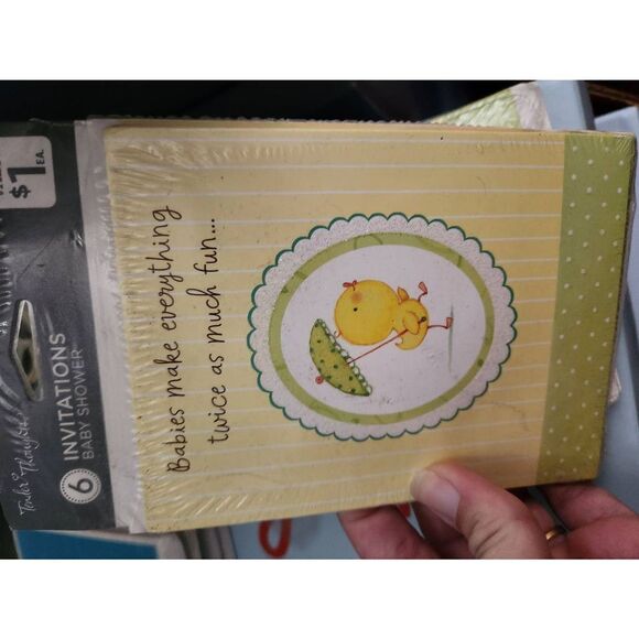 10+ baby shower invitations - Picture 3 of 4